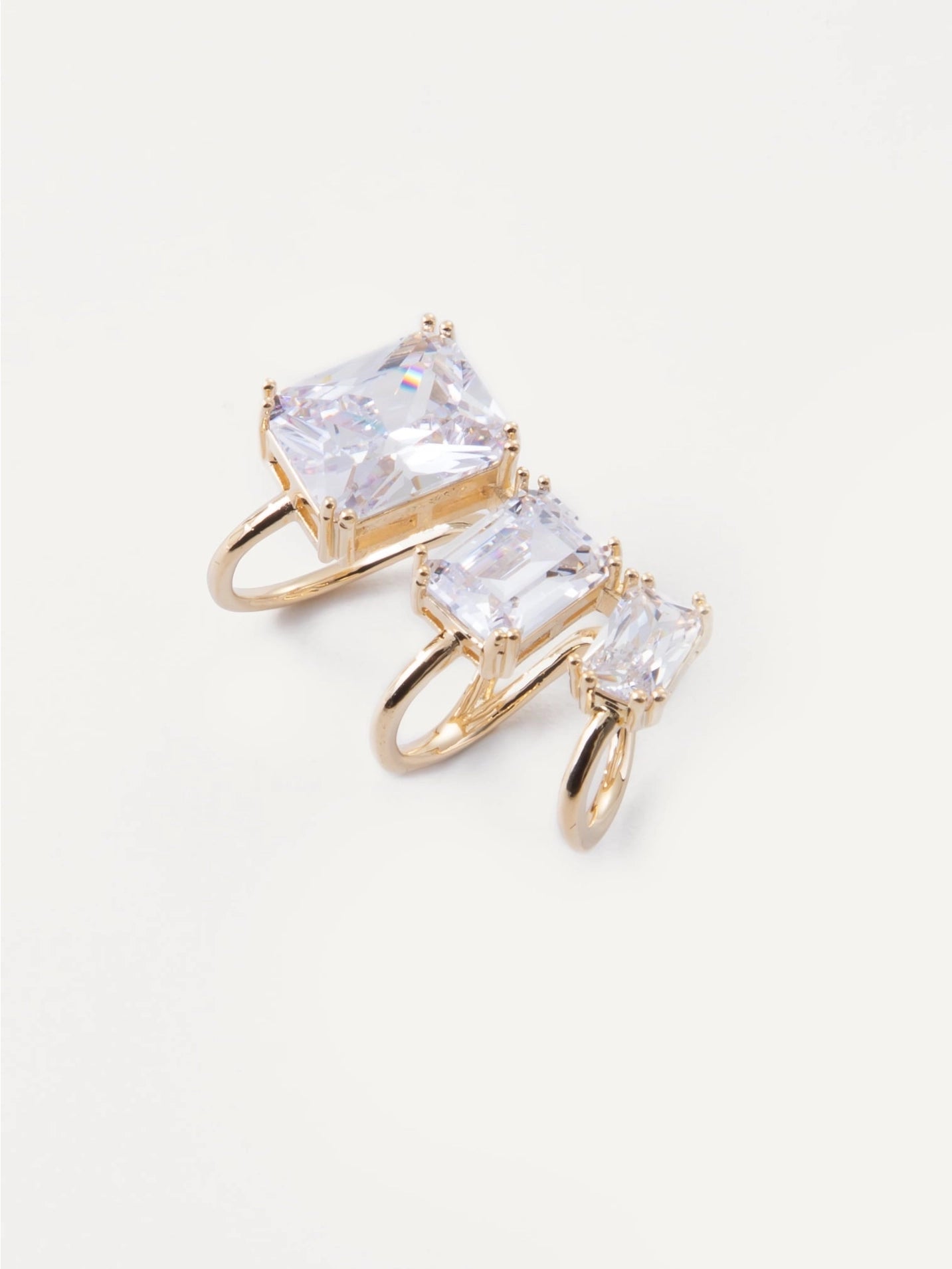 Melania Clara, Camellia Ear Cuff