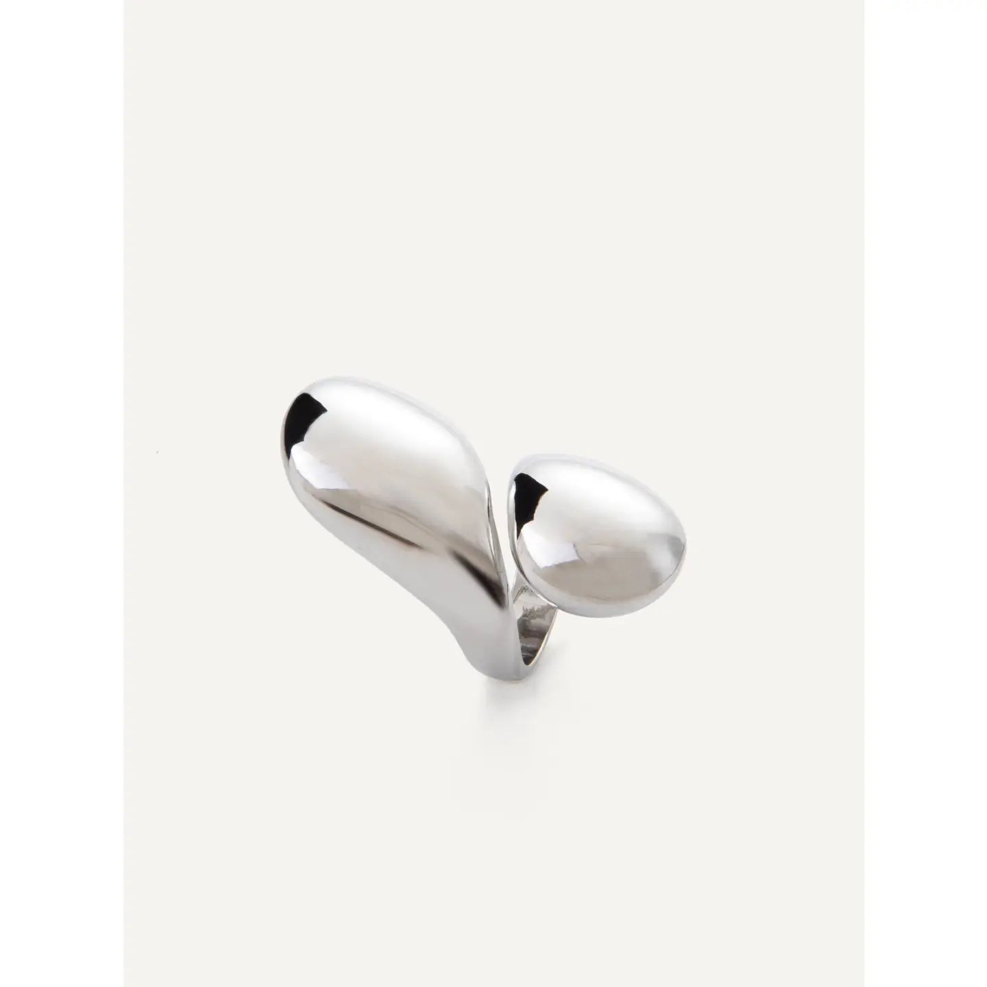 Melania Clara, Bari Ring