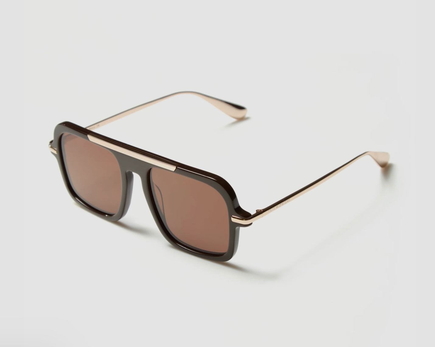 Past Midnight, The Retro