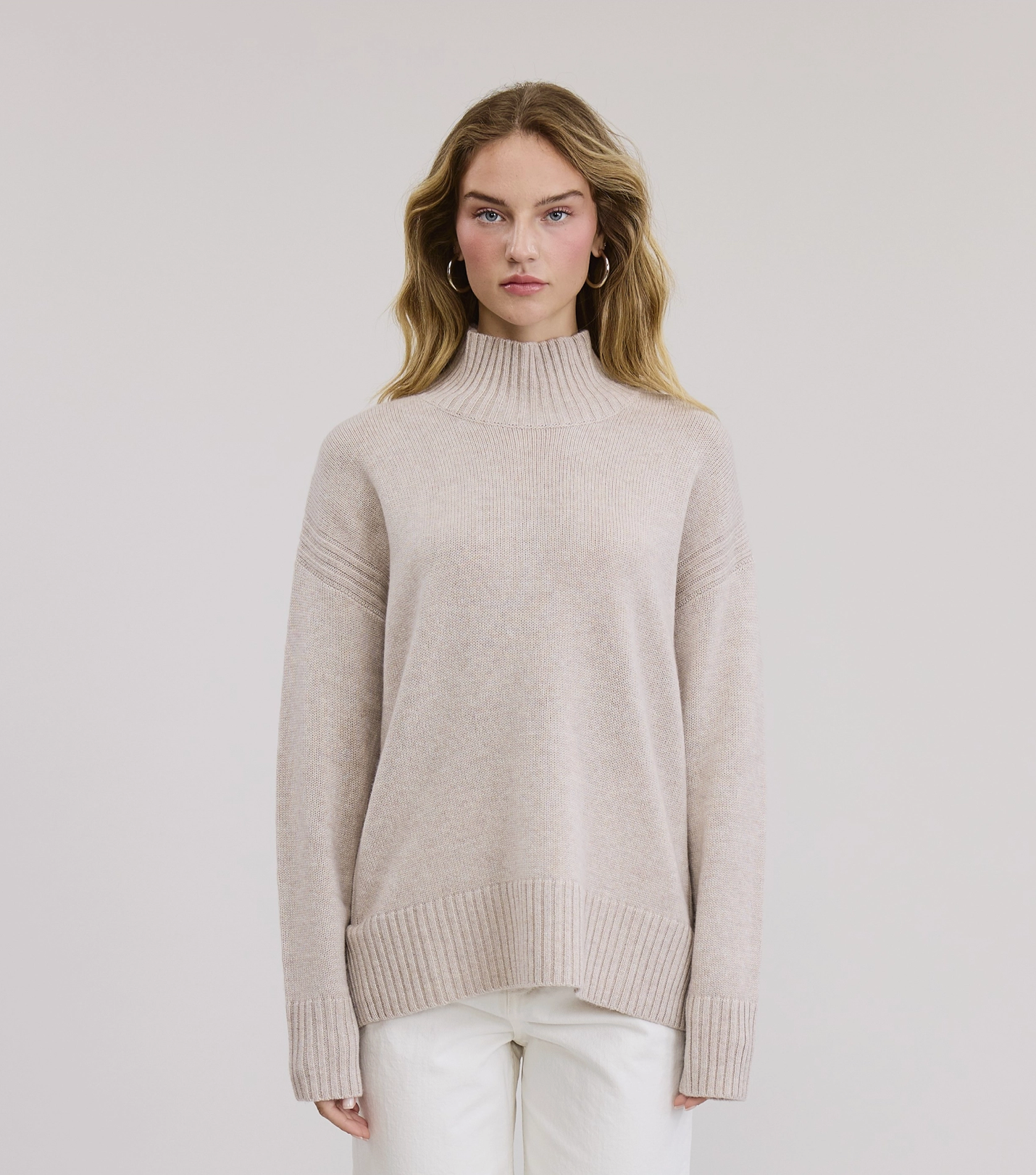 Flat White, Caserta Cashmere Pullover