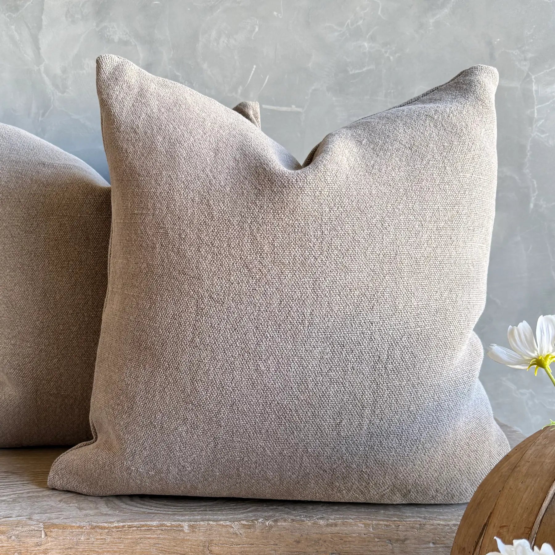 SR, Hemp Pillows