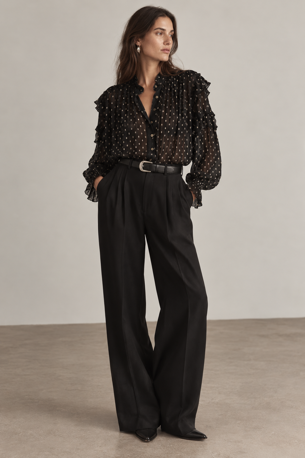 Maison Hotel, Simona Blouse