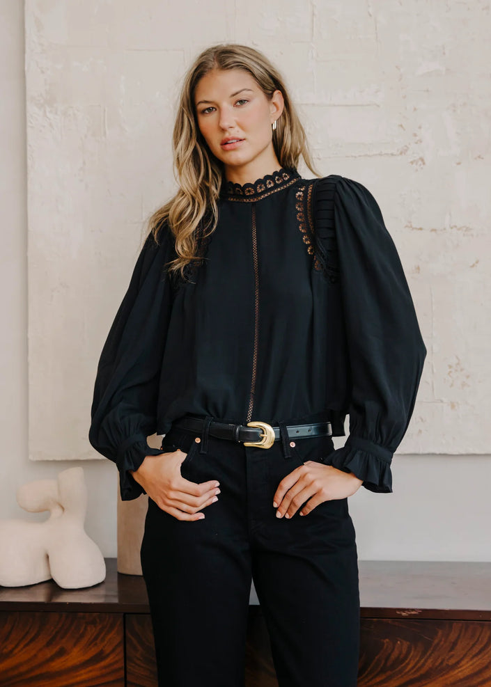 Love The Label, Fiona Top