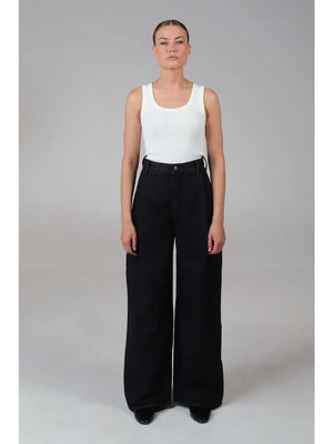 Raven - Pleated Trousers