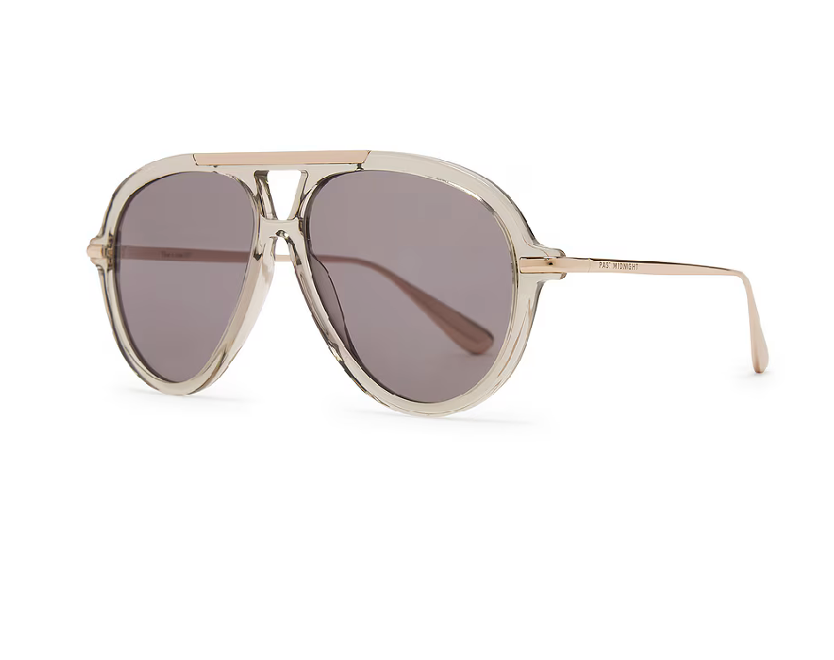 Past Midnight, The Luxe