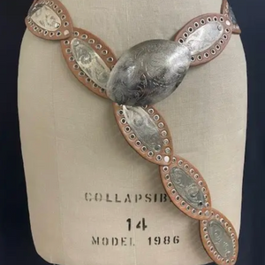 Dairi, Oval Light Brown Belt