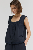 le field, Eyelet Trim Top