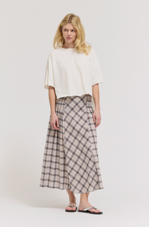 le field, Smocked Yoke Plaid Skirt