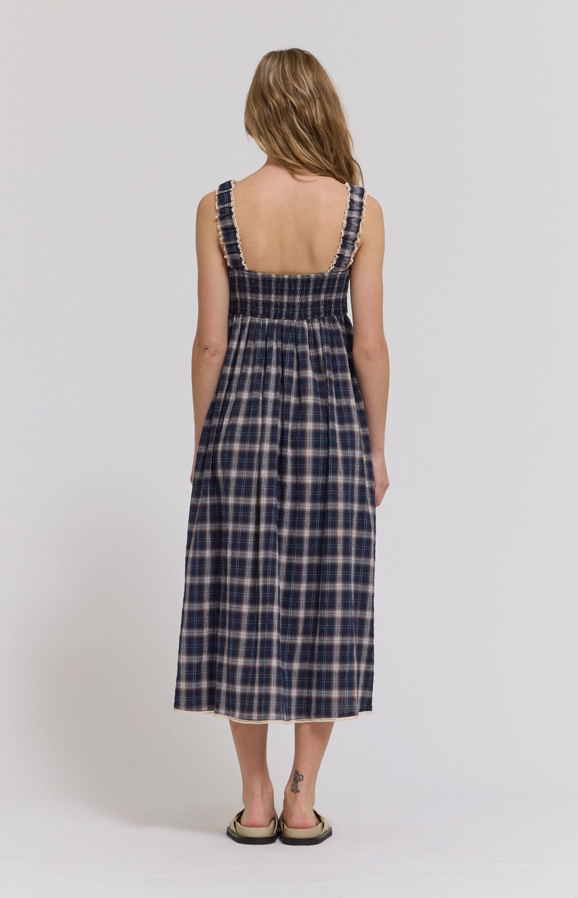 le field, Smocked Plaid Midi Dress