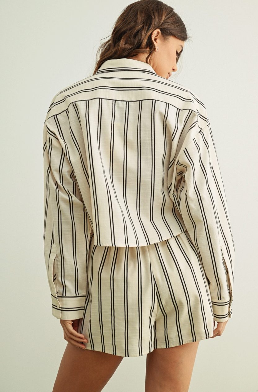 le field, Striped Button Front Shirt