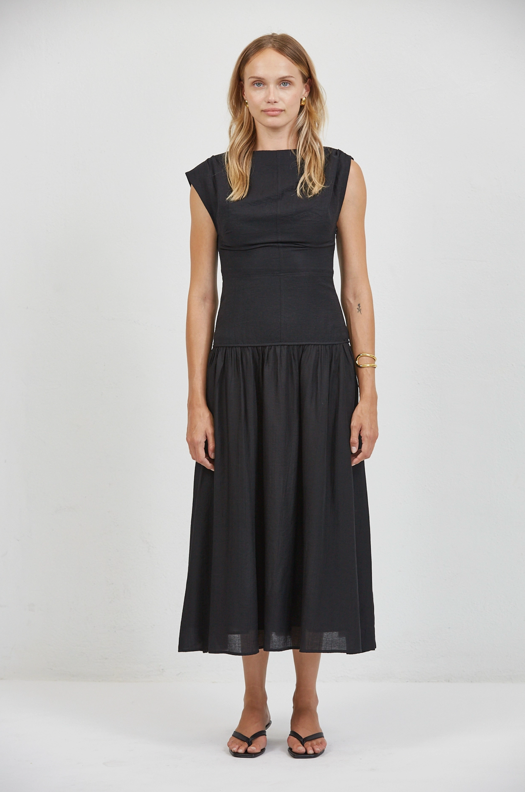le field, The Veronica Dress