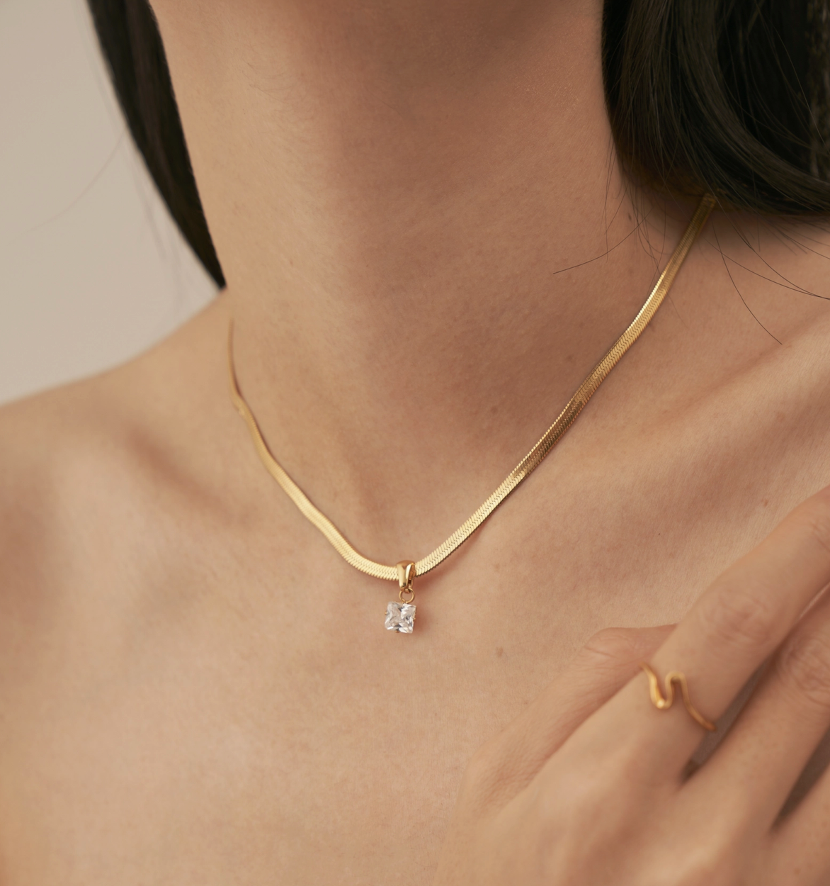 SR, Herringbone Necklace