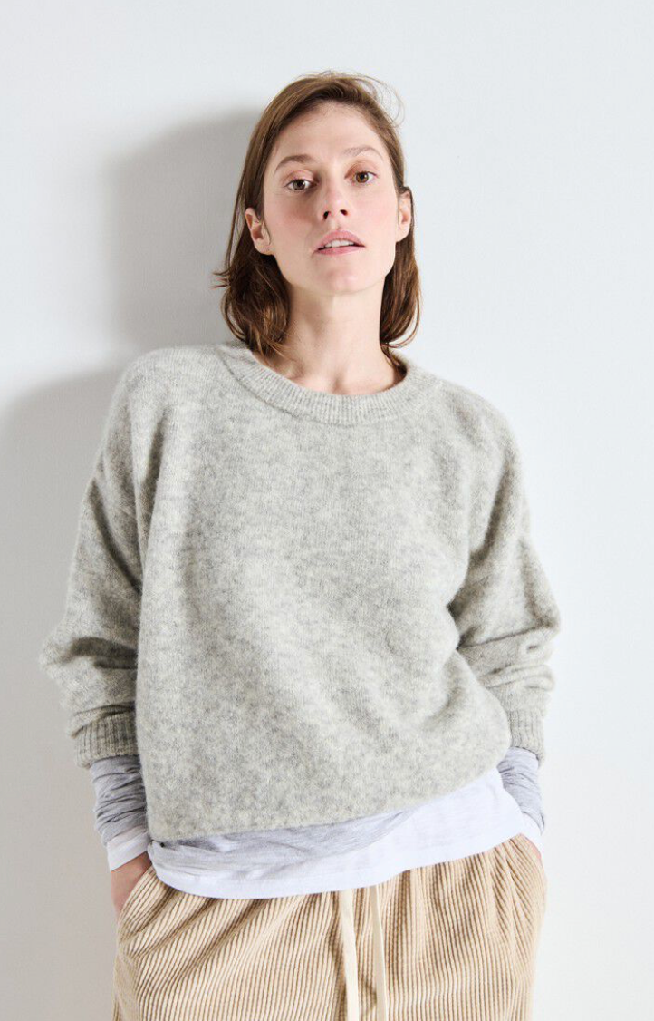 AV, Vitow Jumper
