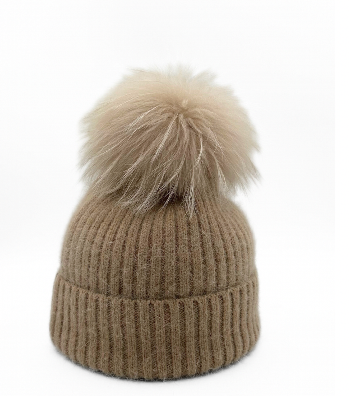 Linda Richards, Fur Pom Hat