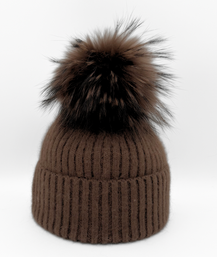 Linda Richards, Fur Pom Hat